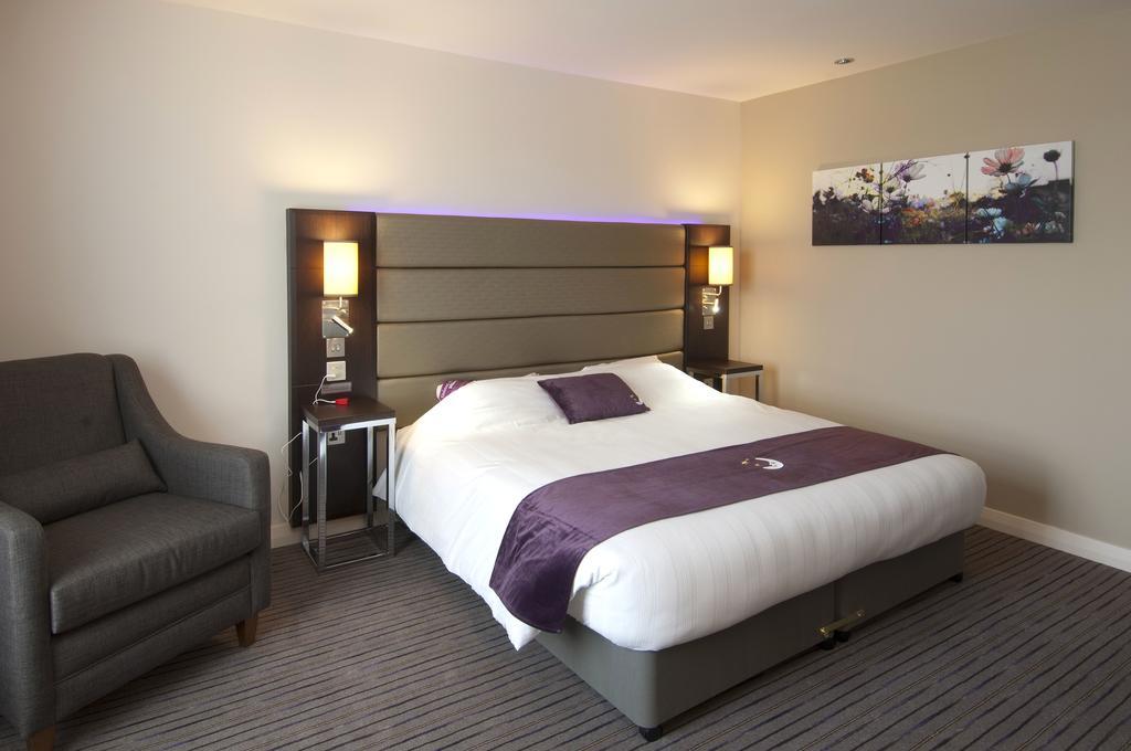 Premier Inn Glasgow - Bellshill Motherwell Exterior foto